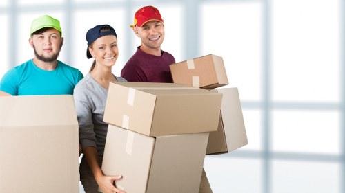 Booking confirmation and unit selection for a storage service