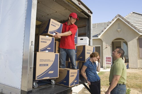 Efficient self storage in Shoreditch for home and business needs